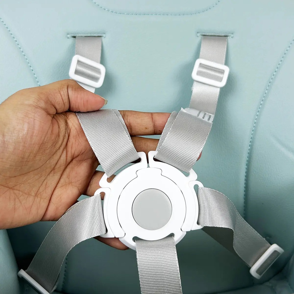 Silla Alta Para Bebé Dakota Seguridad Arnés 5 Puntos Patas De Caño Imitación Madera Color Celeste